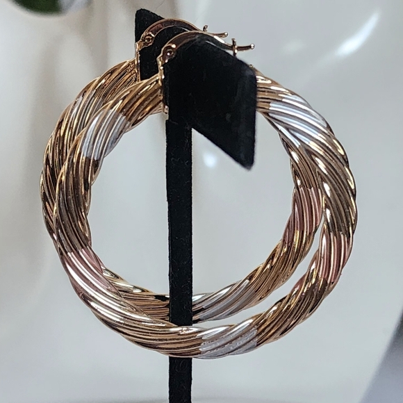 Gold Filled Swirl Hoop Earrings - Picture 3 of 8